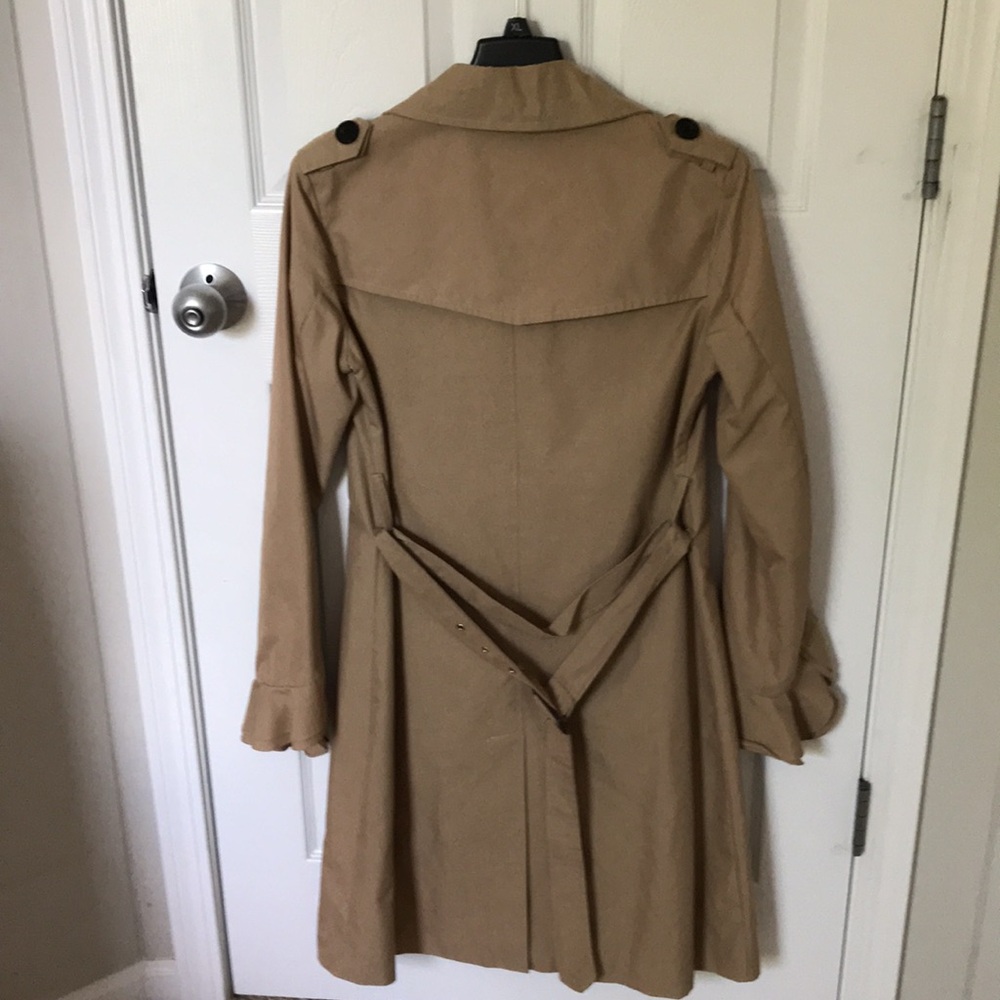 C&C California Tan Ruffle Jacket Size S - Picture 3 of 9